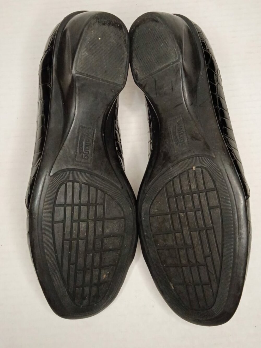 Walking Cradles Teri Black Croc Patent Leather Loafers Women's Size 7.5W - Picture 6 of 7